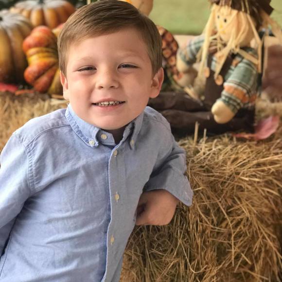 Meet your Posher, Bethany - Picture 1 of 2